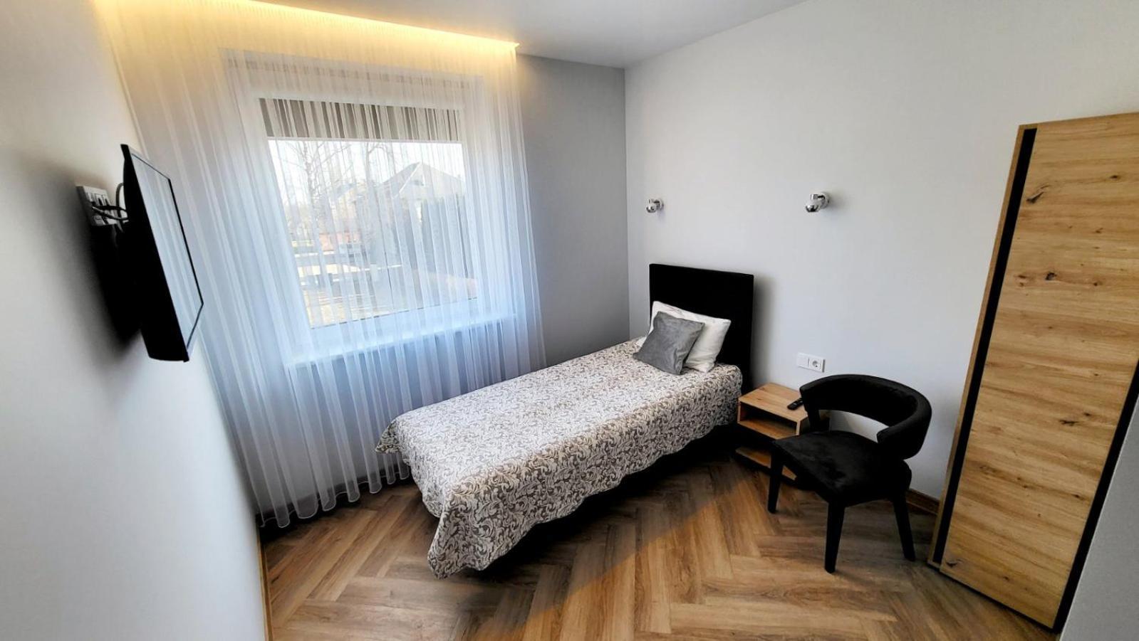 Hotel Sveciu Namai "Robeda House" Kybartai Exterior foto